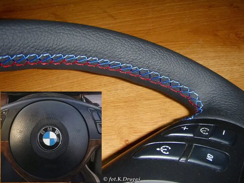 Kierownica BMW obszyta skórą z kolorowym przeszyciem